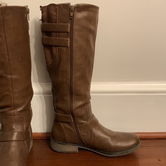 Brown Riding Boots - Picture 3 of 3